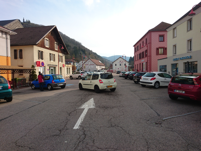 Cars as a French flag, all three french